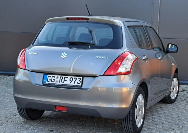 Suzuki Swift cena 27900 przebieg: 164114, rok produkcji 2010 z Olsztyn małe 191